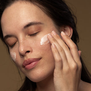 Harmony Crème de Jour au miel de Manuka